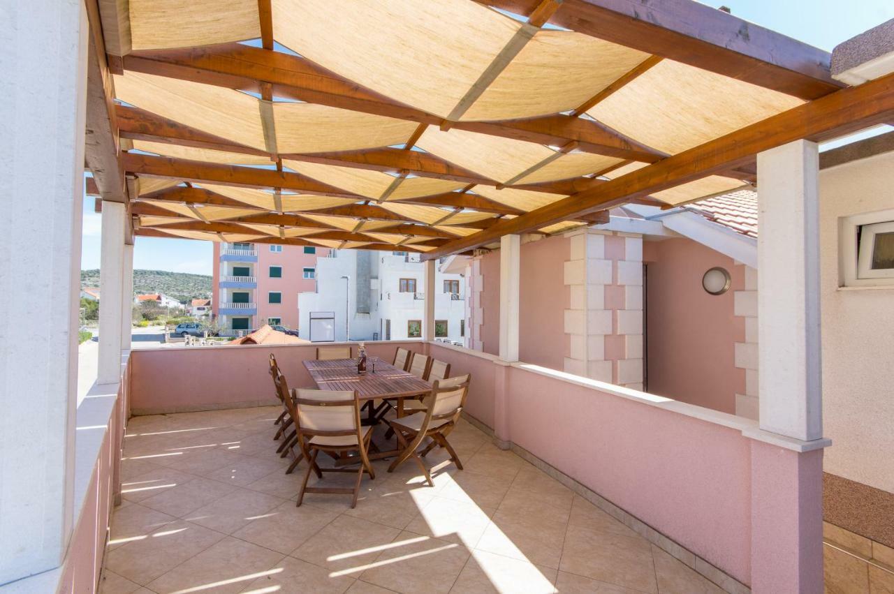 טרוגיר Apartments Summer מראה חיצוני תמונה